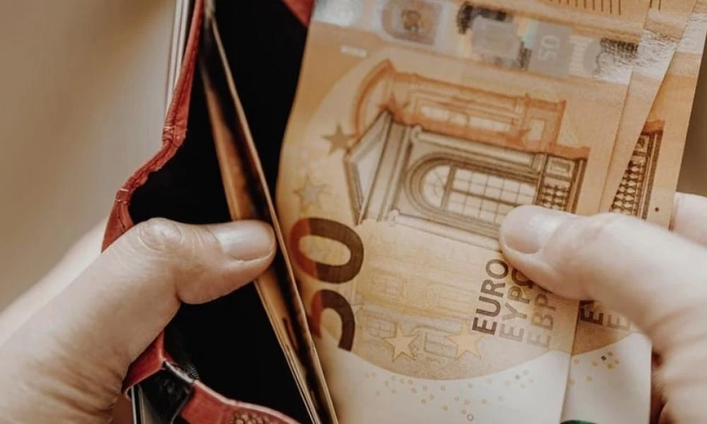 Έκτακτο επίδομα: Ποιοι θα είναι οι δικαιούχοι για το «δώρο Πάσχα»